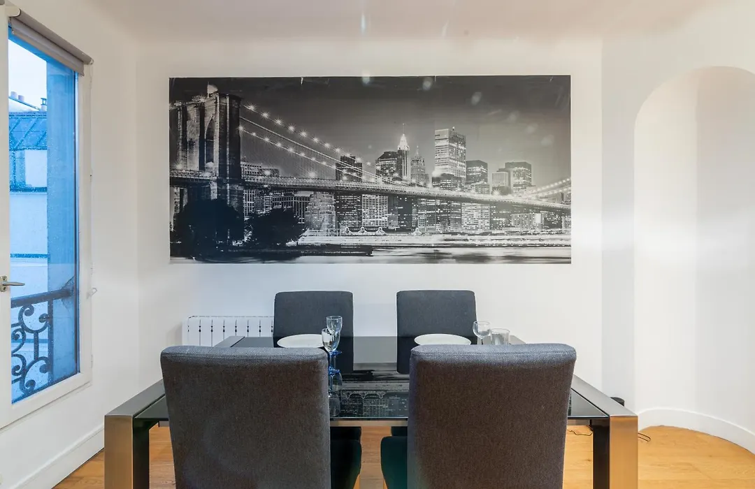 Luxurious 1 Bedroom Tour Eiffel Saint Dominique Free Netflix-1